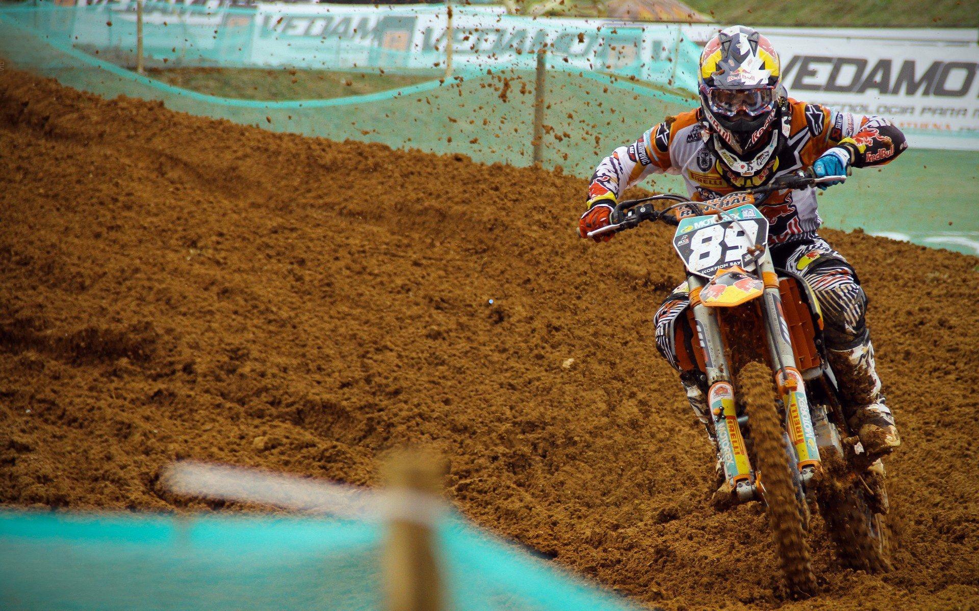  pg模拟器app下载|独家揭秘，前湖人球员证实施罗德与东契奇赛场冲突事件内幕